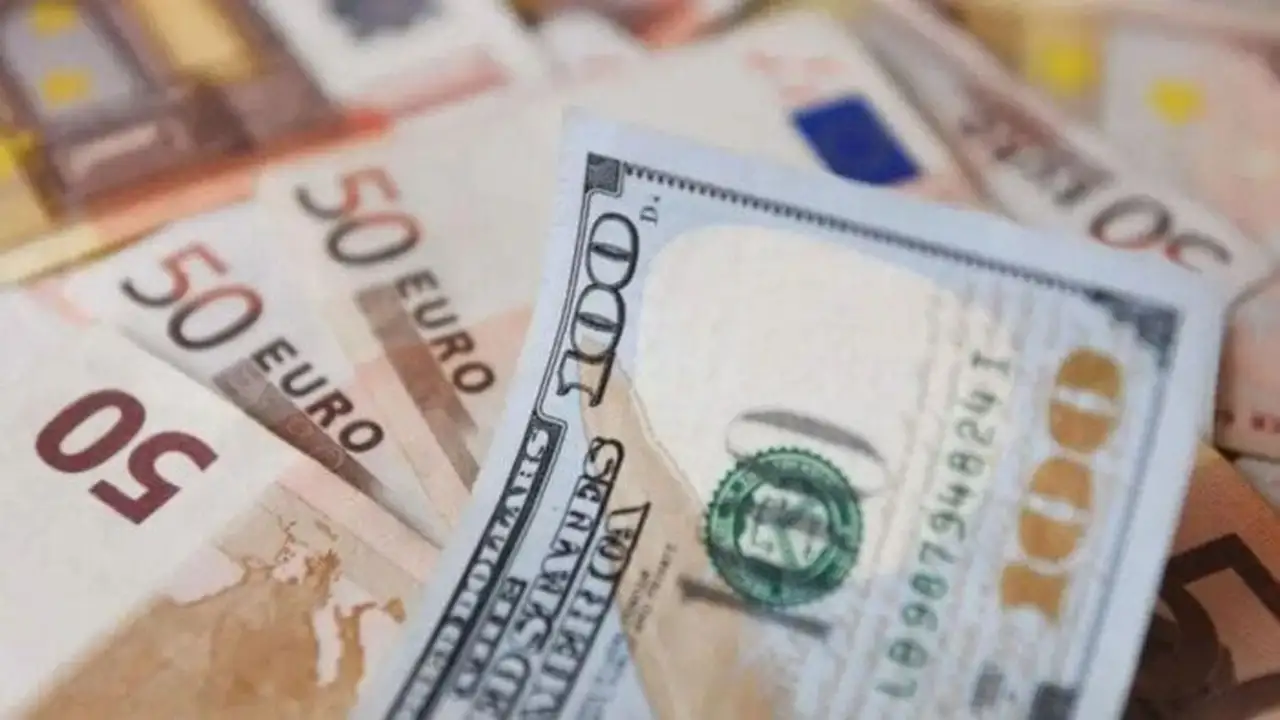 استقرار اليورو دون 1.18 دولار مع استمرار تفاؤل محادثات السلام هذا الأسبوع